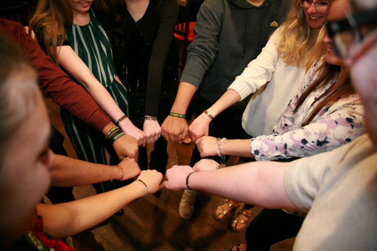 Be The Change Bracelet Group Pic 768x512